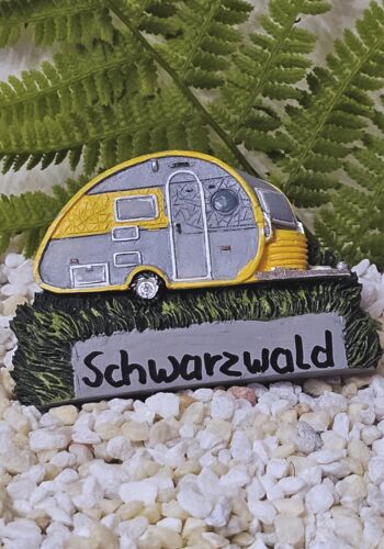 MAT1008 Magnet Oldtimer Wohnwagen Schwarzwald