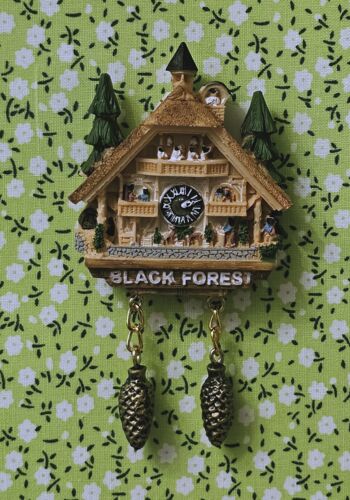 MAG1104 Magnet Kuckucksuhr "Hausen vor Wald " Black Forest