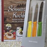 KB1012 Schwarzwälder Kochbuch mit 3er Set Schweizer Messer