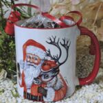 TT1006 Teetasse Schwarzwald-Weihnachtsmann mit edlen Schwarzwald-Tees