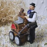 ORG1005 Orgelspieler Rudi mit Bollenhut