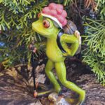 GLF2016 Gl&uuml;cksfrosch Wanderer mit rotem Bollenhut gro&szlig;