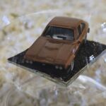 GLF1043 Edelglasflasche mit Ford Cabri