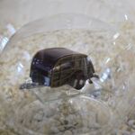 GLF1057 Edelglasflasche mit Wohnwagen Oltimer