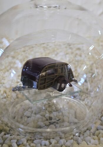 GLF1057 Edelglasflasche mit Wohnwagen Oltimer