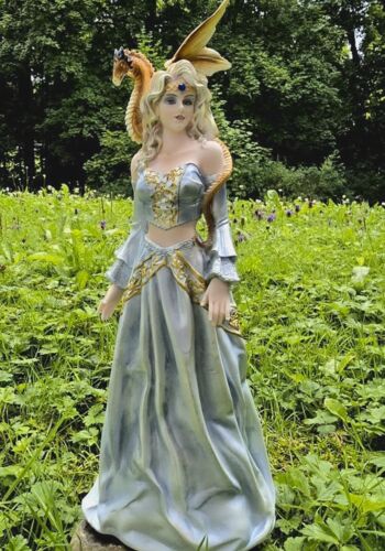 EK10015 Elfe Villingen mit Drachen