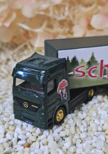 MFZ1005 LKW Sammlertruck Mercedes Actros gr&uuml;n