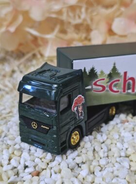 LKW Sammlertruck Mercedes Actros gr&uuml;n