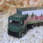 MFZ1006 LKW Sammlertruck Renault gr&uuml;n