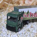 MFZ1006 LKW Sammlertruck Renault gr&uuml;n