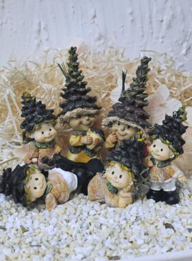 Wichtelfamilie 2 Erwachsenen Wichtel 4 Kinderwichtel