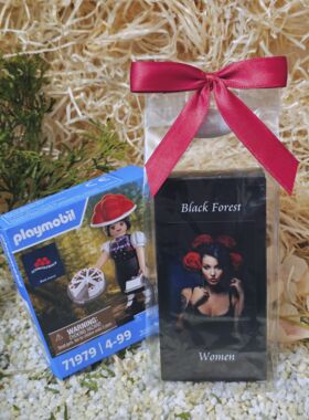 Schwarzwald-Parf&uuml;m f&uuml;r Damen mit Playmobil Schwarzwaldmarie