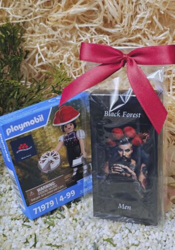 PF1003 Schwarzwald-Parf&uuml;m f&uuml;r M&auml;nner mit Playmobil Schwarzwaldmarie