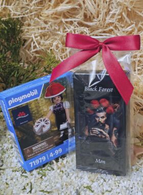Schwarzwald-Parf&uuml;m f&uuml;r M&auml;nner mit Playmobil Schwarzwaldmarie