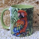 TAWL1000 Wildparadiestasse Papagei im Dschungel gr&uuml;n