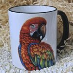 TAWL1003 Wildparadiestasse Papagei im Dschungel weiss schwarzer Rand schwarzer Henkel