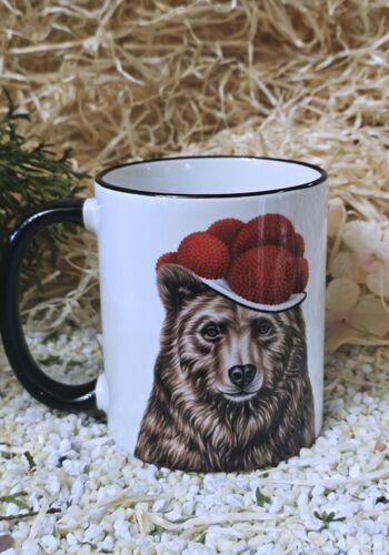 SCHWT2005 Schwarzwaldtasse B&auml;r schwarzer Rand schwarzer Henkel