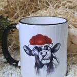 SCHWT2009 Schwarzwaldtasse Kuh mit Zunge schwarzer Rand schwarzer Henkel