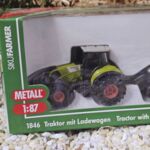 SKU1012 Siku 1846 Tracktor mit Ladewagen