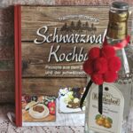 4001004 Schwarzw&auml;lder Kochbuch mit WilliamsChrist Birne 7 Jahre gelagert