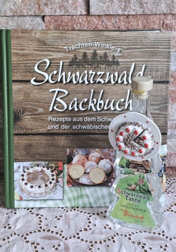 KB10000 Schwarzw&auml;lder Backbuch mit Kirschwasserwasser B&auml;umle und Magnet Kirschtorte