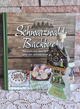 Schwarzw&auml;lder Backbuch mit Kirschwasserwasser B&auml;umle Magnet Schwarzwaldmotiv