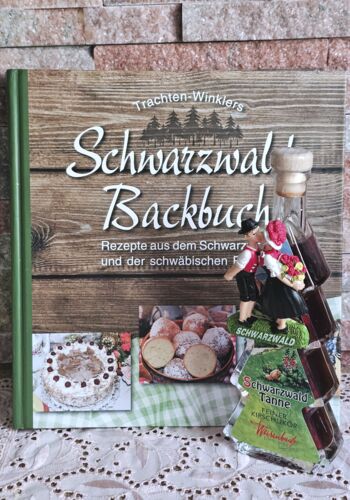 KB10009 Schwarzw&auml;lder Backbuch mit Kirschlik&ouml;r B&auml;umle Magnet Liebespaar