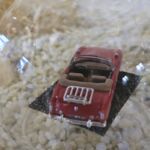 GLF1019 Edelglasflasche mit Triumpf Spitfire Cabrio